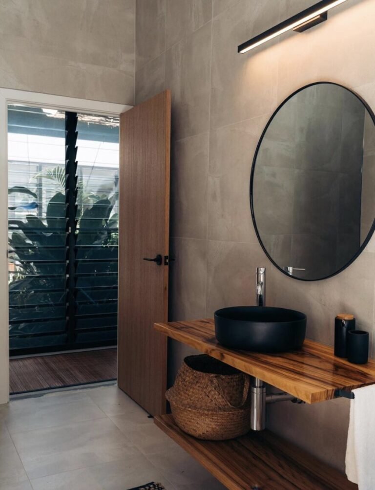 Bathroom Mirror Ideas That Transform Your Whole Room