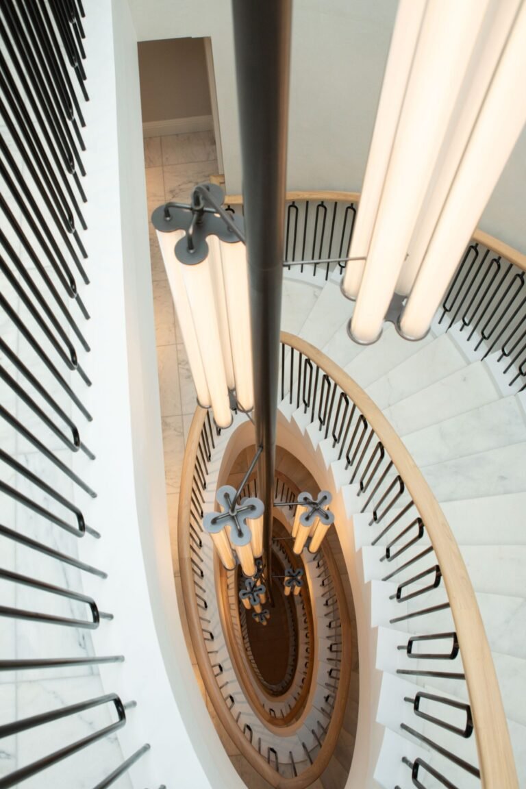37 Modern Chandelier Picks That Give Every Room a Designer-Level Upgrade